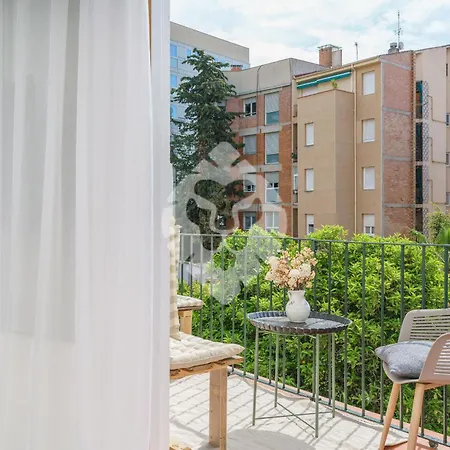 Apartment Piso Ideal Con 3 3 Banos Y Terraza *