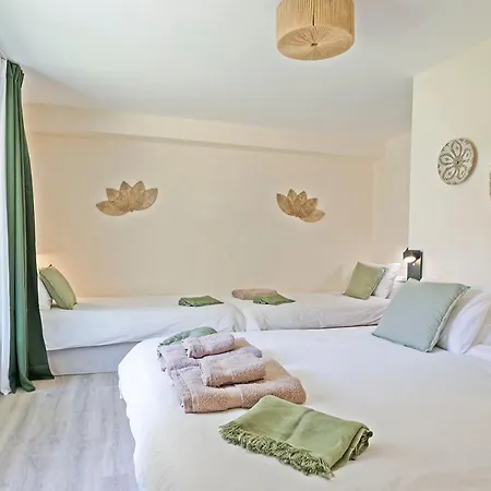 Olivia Hostel *