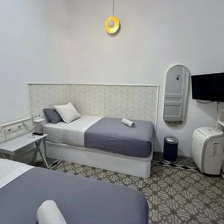 Hostel Fabrizzio's Petit Barselona