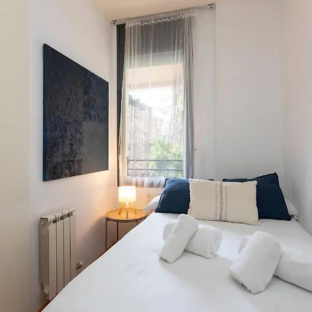 Apartamento 11jog1036 - Huge & Bright Train Station