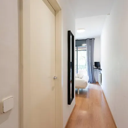Apartamento 11jog1036 - Huge & Bright Train Station *