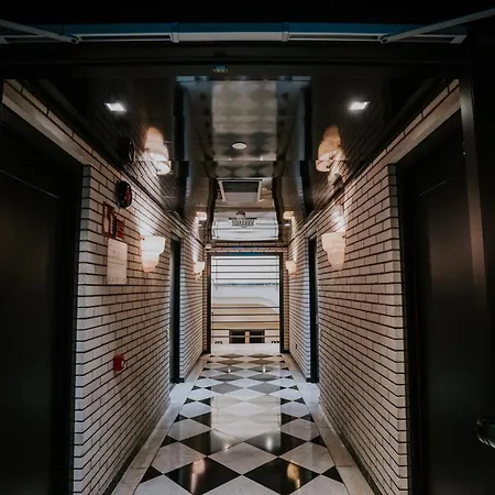 Gran Derby Suites, A Small Luxury Of The World