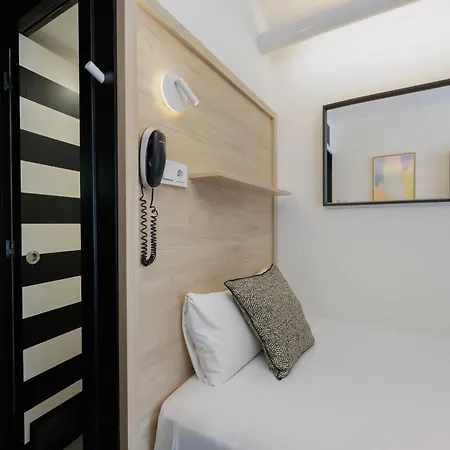 Casa Lit 3* Βαρκελώνη