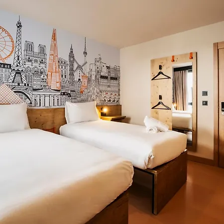 Hotel Easyhotel La Sagrera