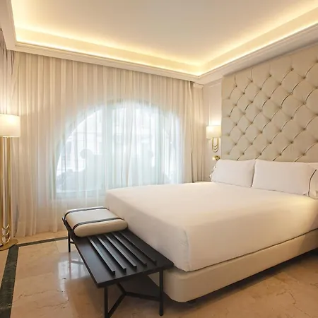 Hotel Eurostars Laietana 4*