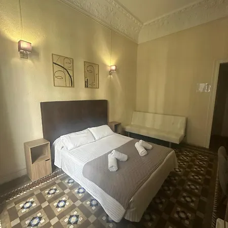 בית הארחה Balmes Centro