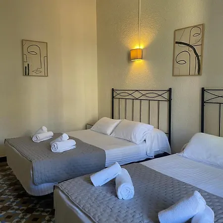 בית הארחה Balmes Centro 2*
