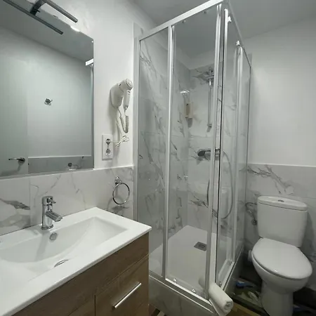 בית הארחה Balmes Centro 2*