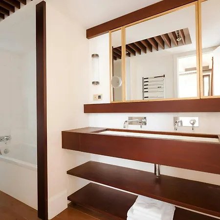 Do Placa Reial Hotel Gothic Quarter, Sonder By Marriott Bonvoy Barcelona