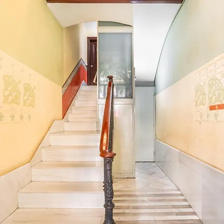 Pl Universitat Bright And Cozy 2bd - 2bth Lägenhet *
