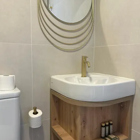 Ambos Mundos Hotel 3*