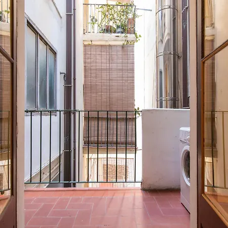 Apartamento Modernista Grupos *