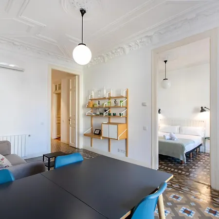 Eg21- Modernist And Elegant In Bcn Center Apartment Barcelona