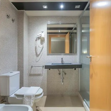 Bright And Modern Duplex With Terrace In Eixample District P2 * Barcelona