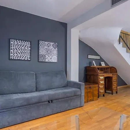 Bright And Modern Duplex With Terrace In Eixample District P2 Barcelona