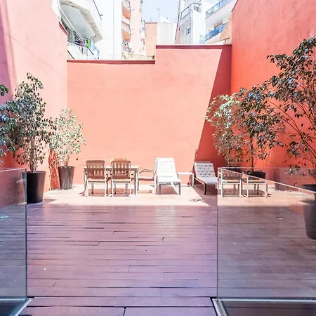 Lägenhet My Space Emirates - Fully Equipped Near The With Shared Pool Barcelona