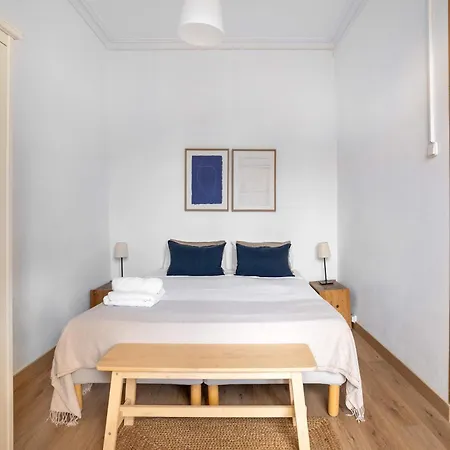 Paseo St Joan Classic 4bd For 10 Guests *