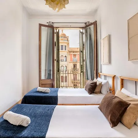 Paseo St Joan Classic 4bd For 10 Guests Barcelona