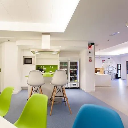Dream Cube Hostal *