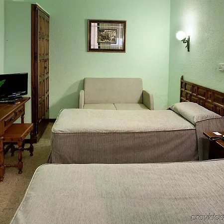 Hotel Lyon *