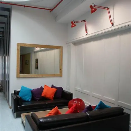 Hostal Hip Barcelona