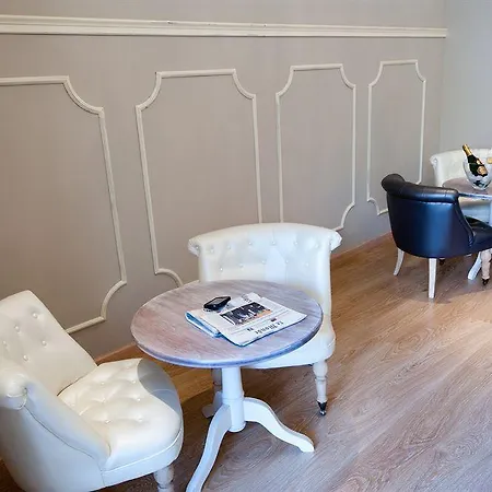 Bachome Terrace Bed & Breakfast