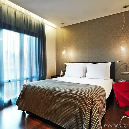 Exe Ramblas Boquería Hotel 3*