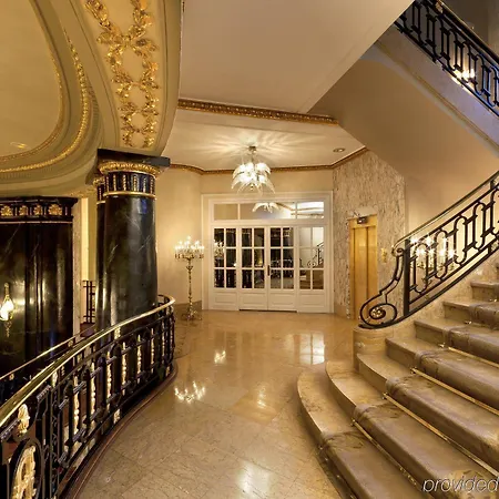 Acta Atrium Palace Отель Барселона