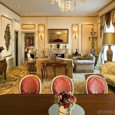 Acta Atrium Palace Барселона