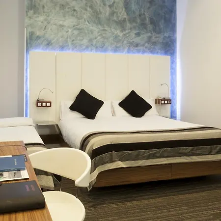 Petit Palace Boqueria Hotel 4*