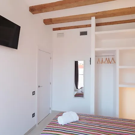 Radas Apartment *
