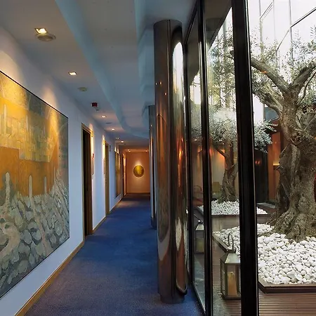 Sansi Pedralbes Hotell