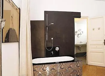 La Casa Gran Couette-café 3*