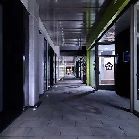 Hotel Residencia Melon District Marina Barcelona