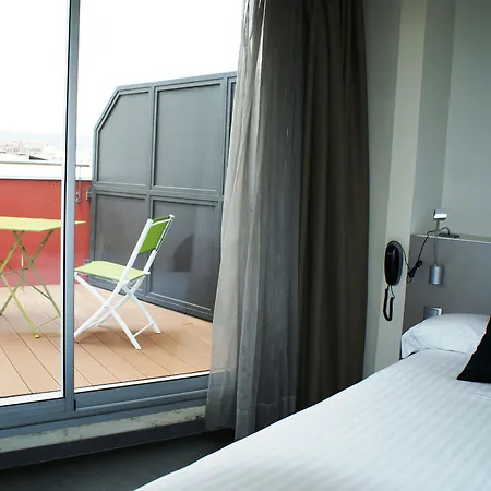 Hotel Leonardo Boutique Sagrada Familia 3*