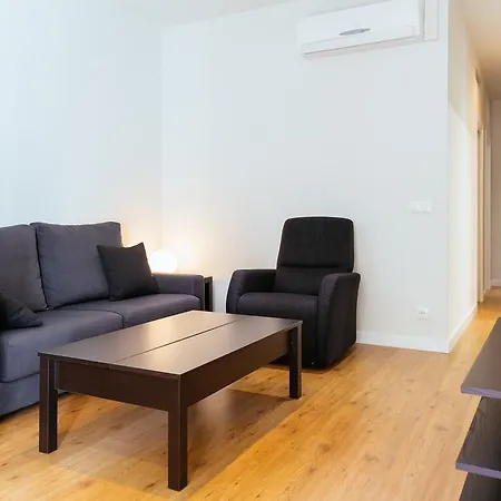 Urban Apartamento *
