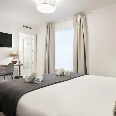 Apartament Milton House Gran Via Barcelona