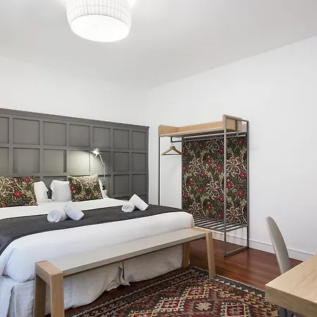Milton House Gran Via Barcelona