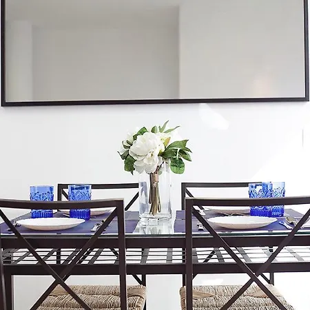 Apartamento Charmsuites Nou Rambla Barcelona