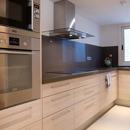 Lodging Apartments Rambla Catalunya - Miro Barcelona