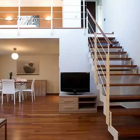 Lodging Apartments Rambla Catalunya - Miro