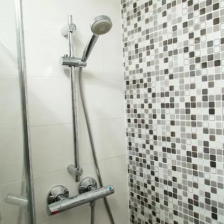 Apartment Autentic Eixample Barcelona