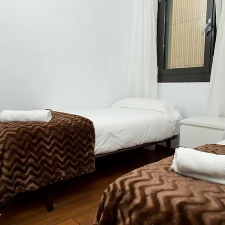 Apartment Autentic Eixample Barcelona