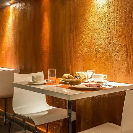 Hotell California 3*