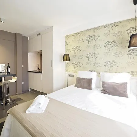 Aparthotel Fifteen Barcellona