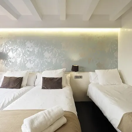 Aparthotel Fifteen 2*