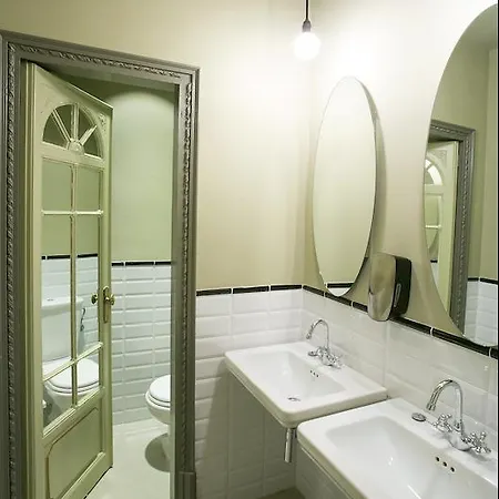 Hostel Sant Jordi Rock Palace Barcelona