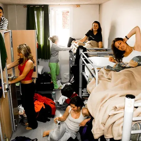 Hostal Be Sound Barcelona