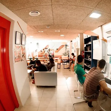 Be Sound Hostel *