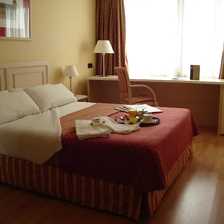 Sunotel Central